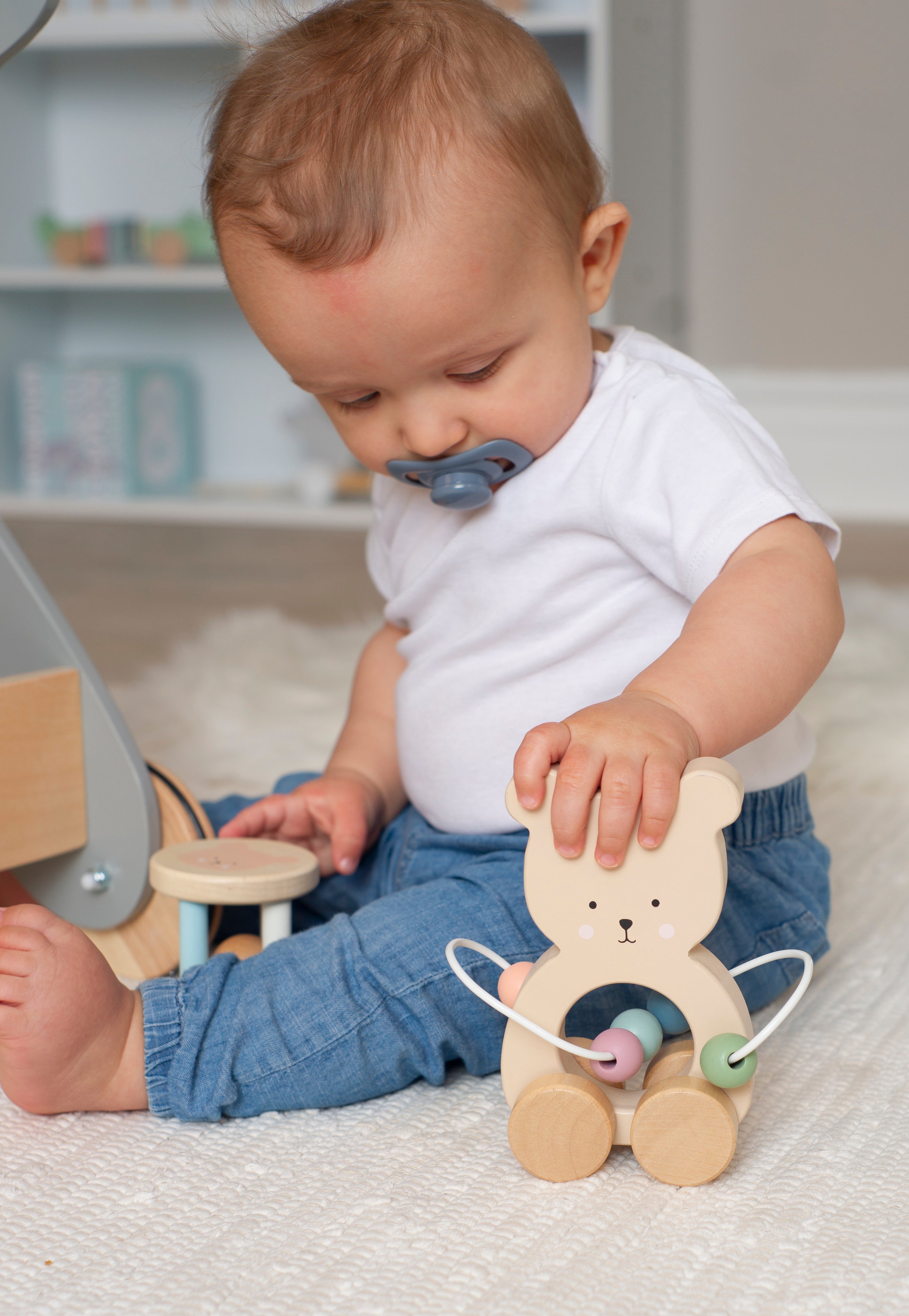 Pull Teddy with abacus