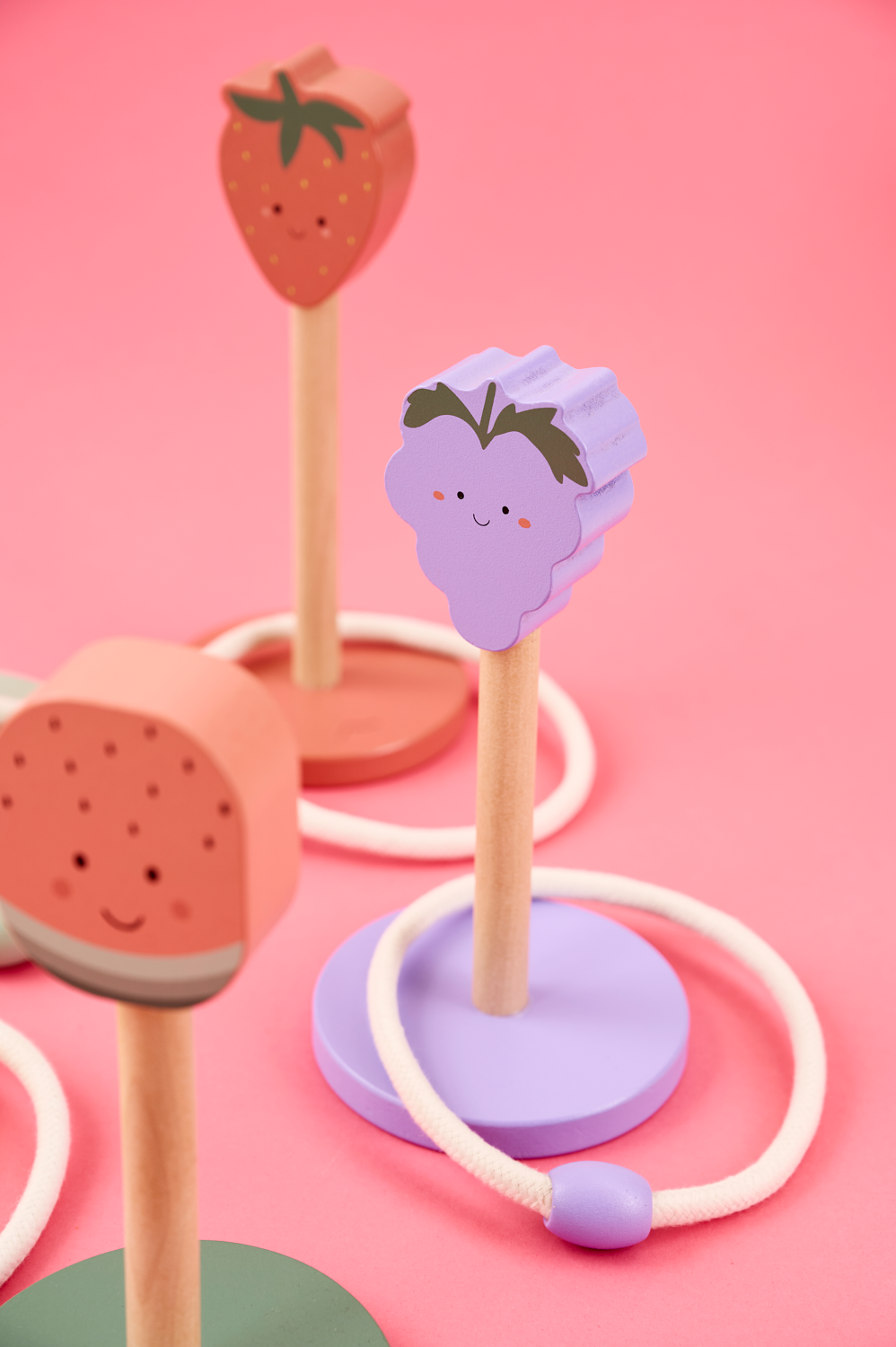 Ring toss game fruit