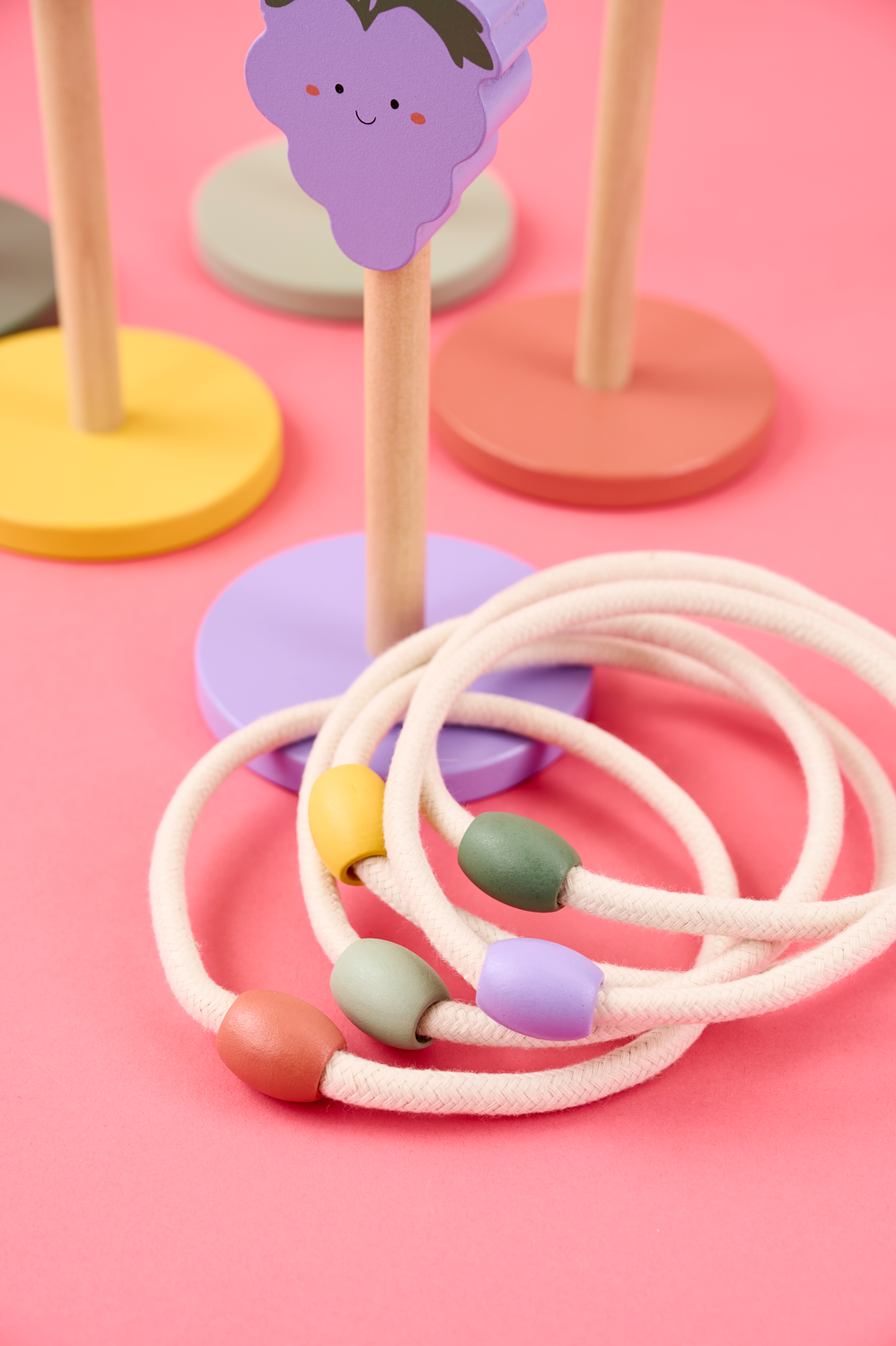 Ring toss game fruit