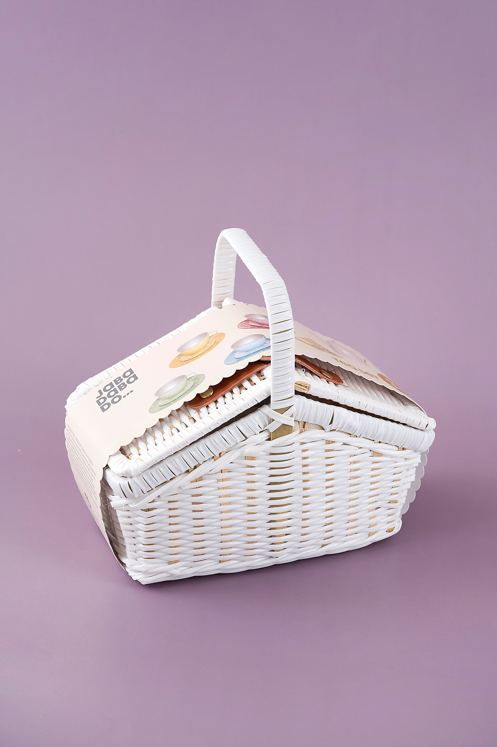 Tea set with basket