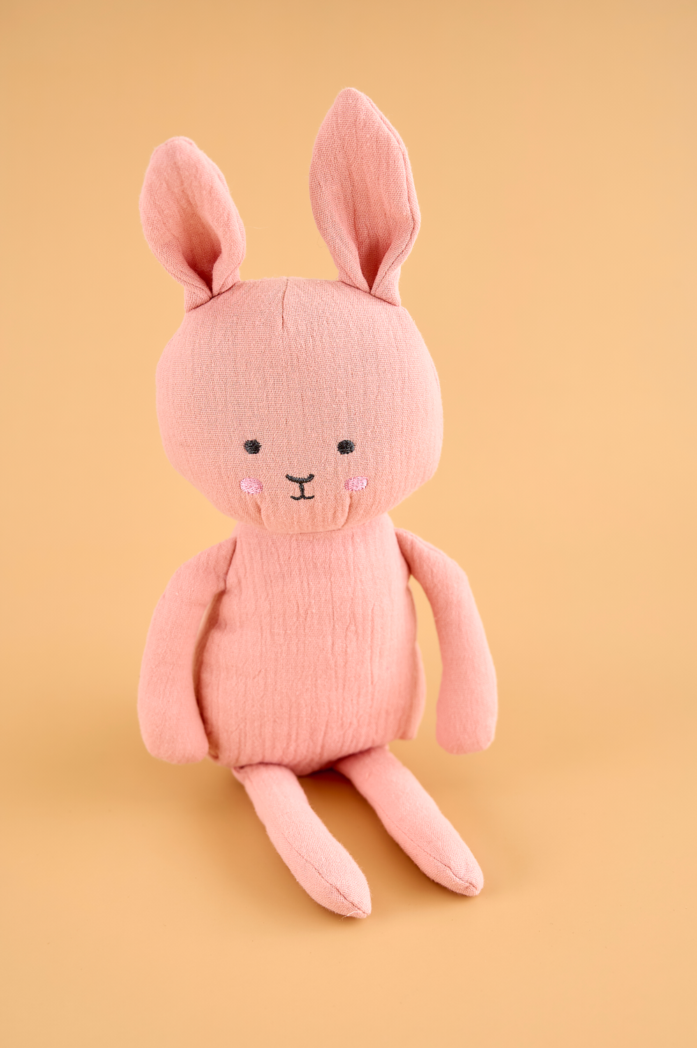 Buddy Bunny & blanket pink