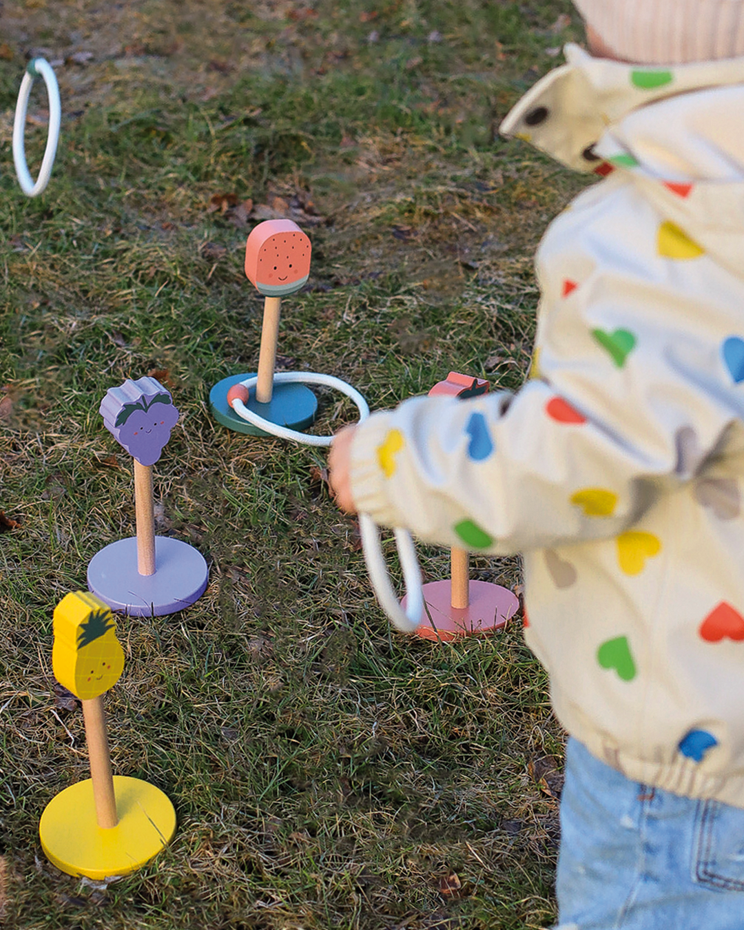 Ring toss game fruit