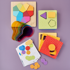 Play & Learn box colour