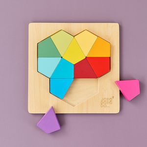 Play & Learn box colour
