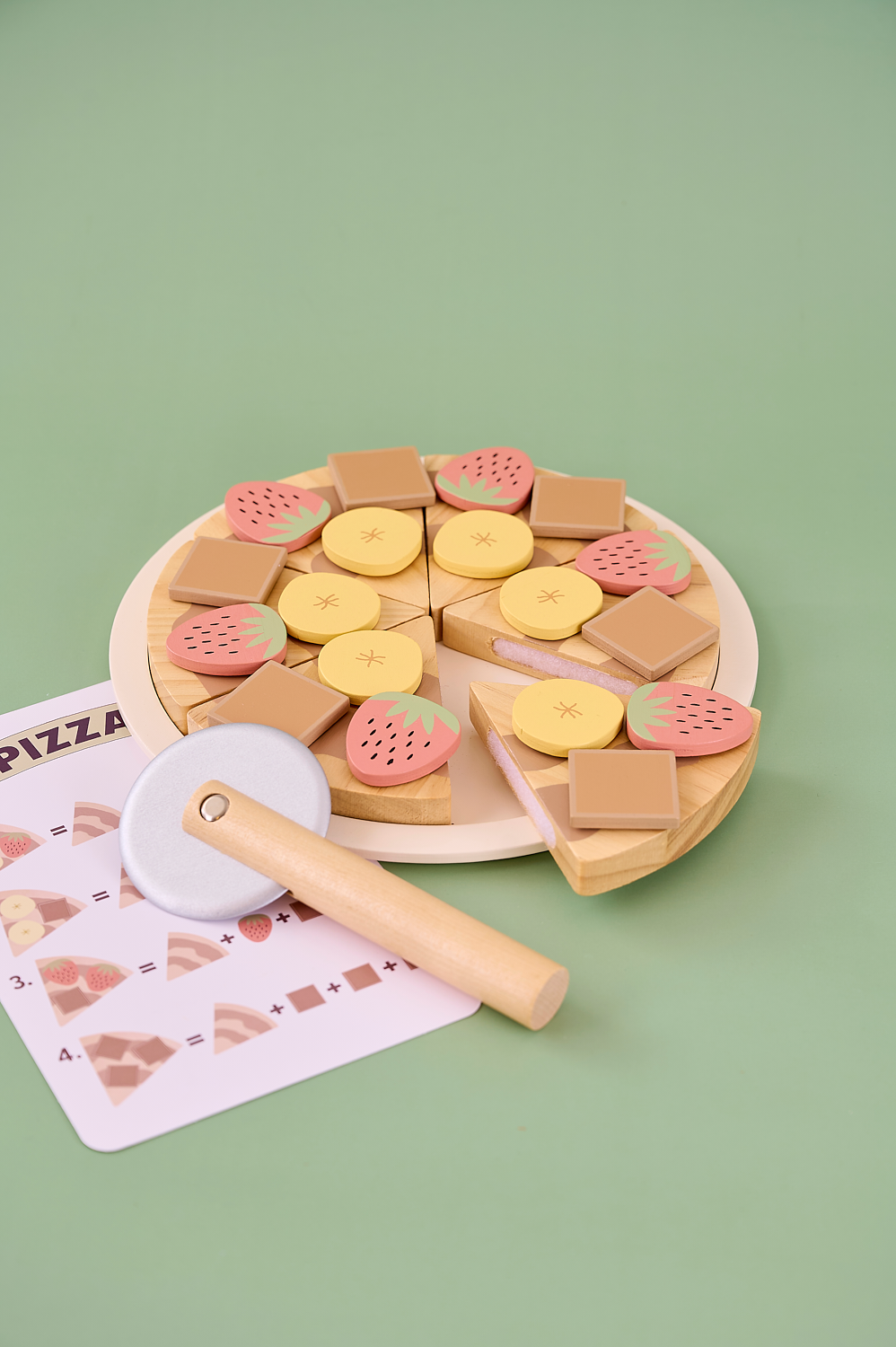 Dessert pizza