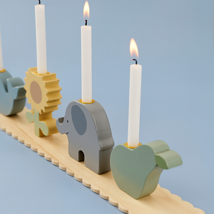 Birthday train Teddy with friends
