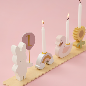 Birthday train Bunny with friends