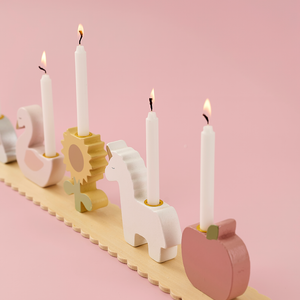 Birthday train Bunny with friends