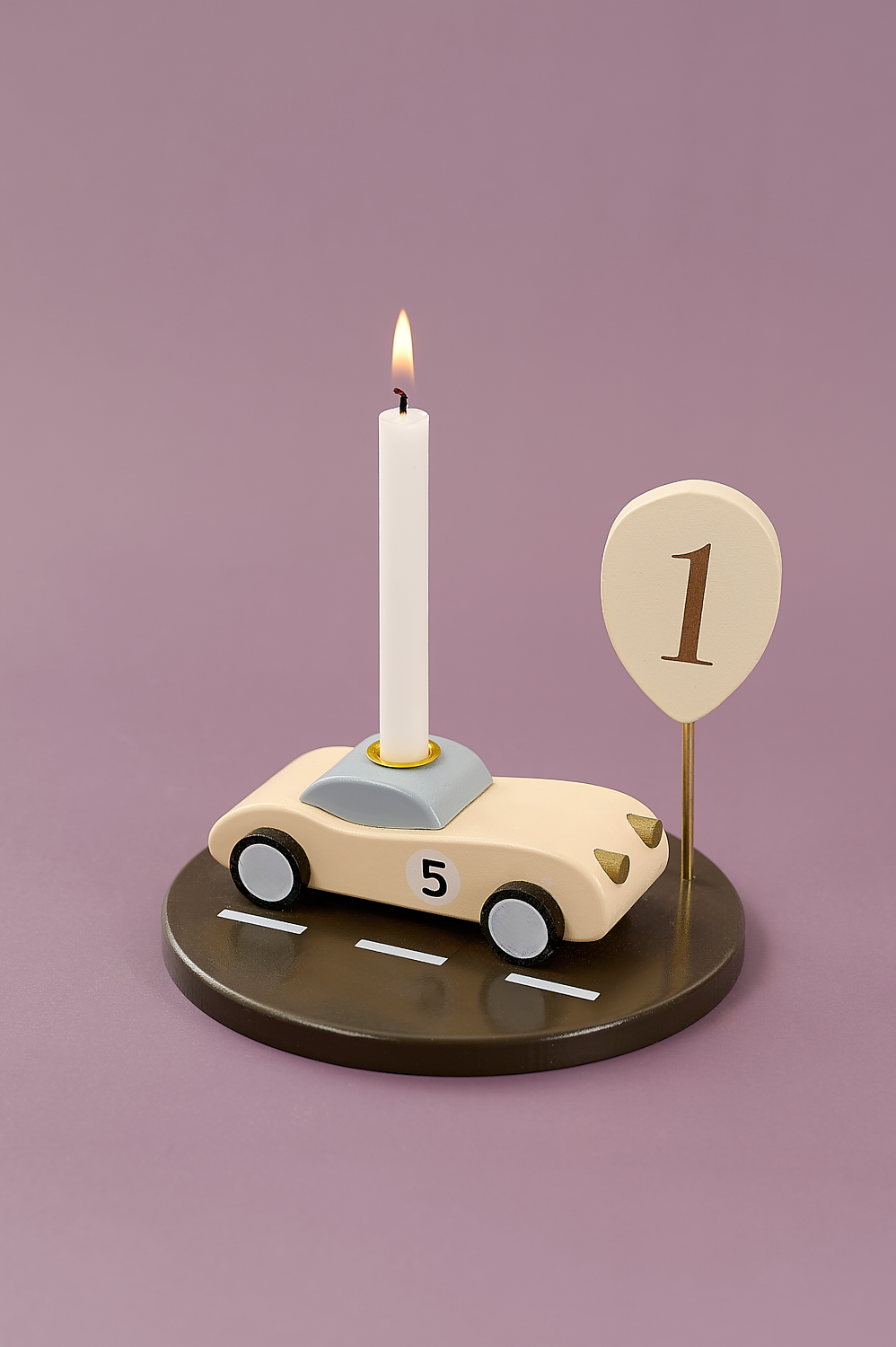 Candlestick car