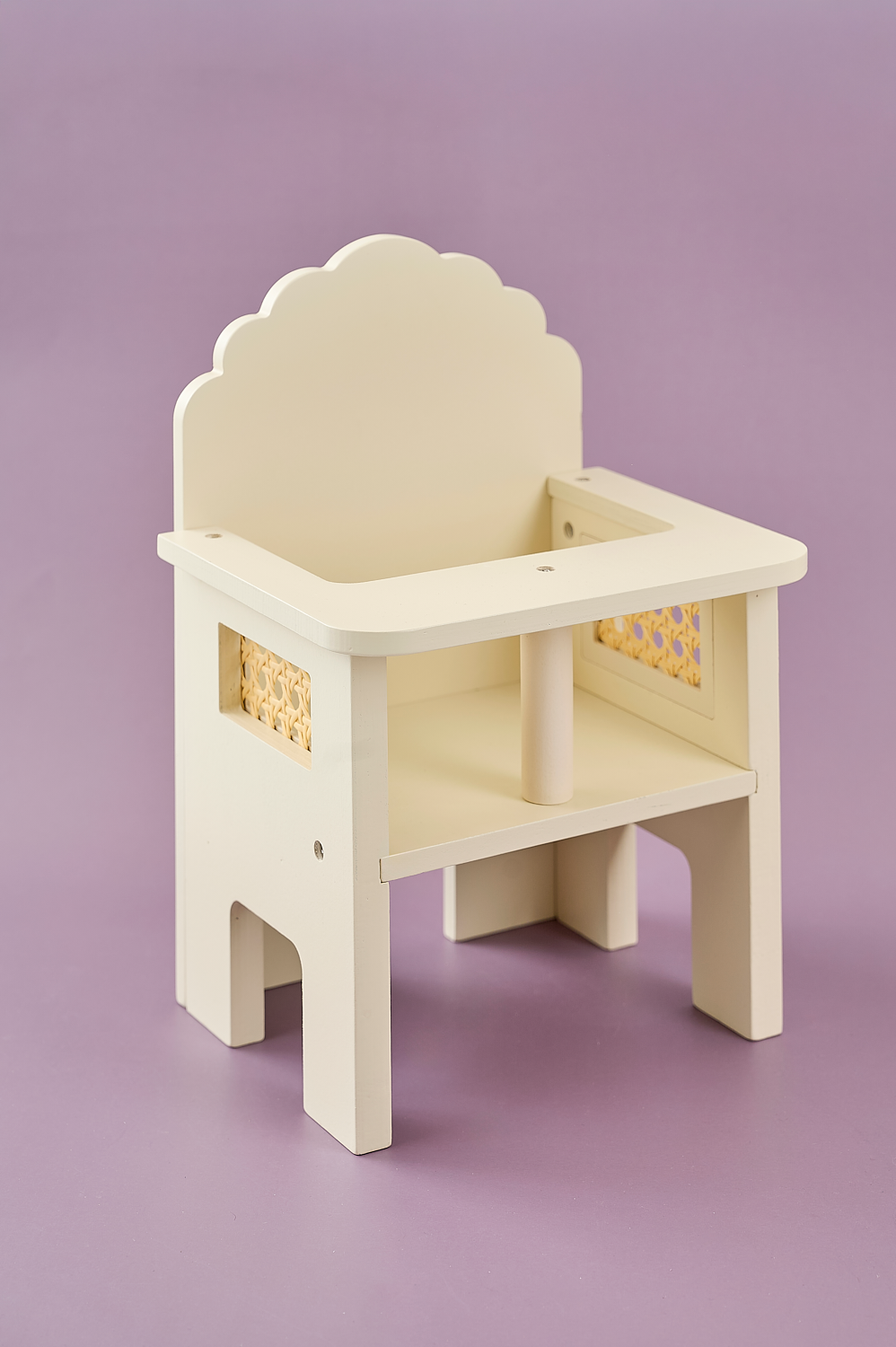 Doll chair