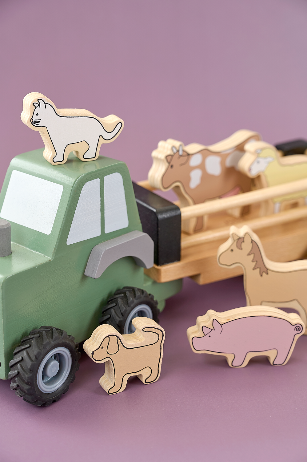 Farm tractor